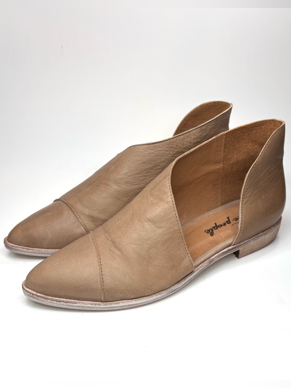 Free People Royale Tan Leather Pointed Cut Out D'Orsay Flats | 38